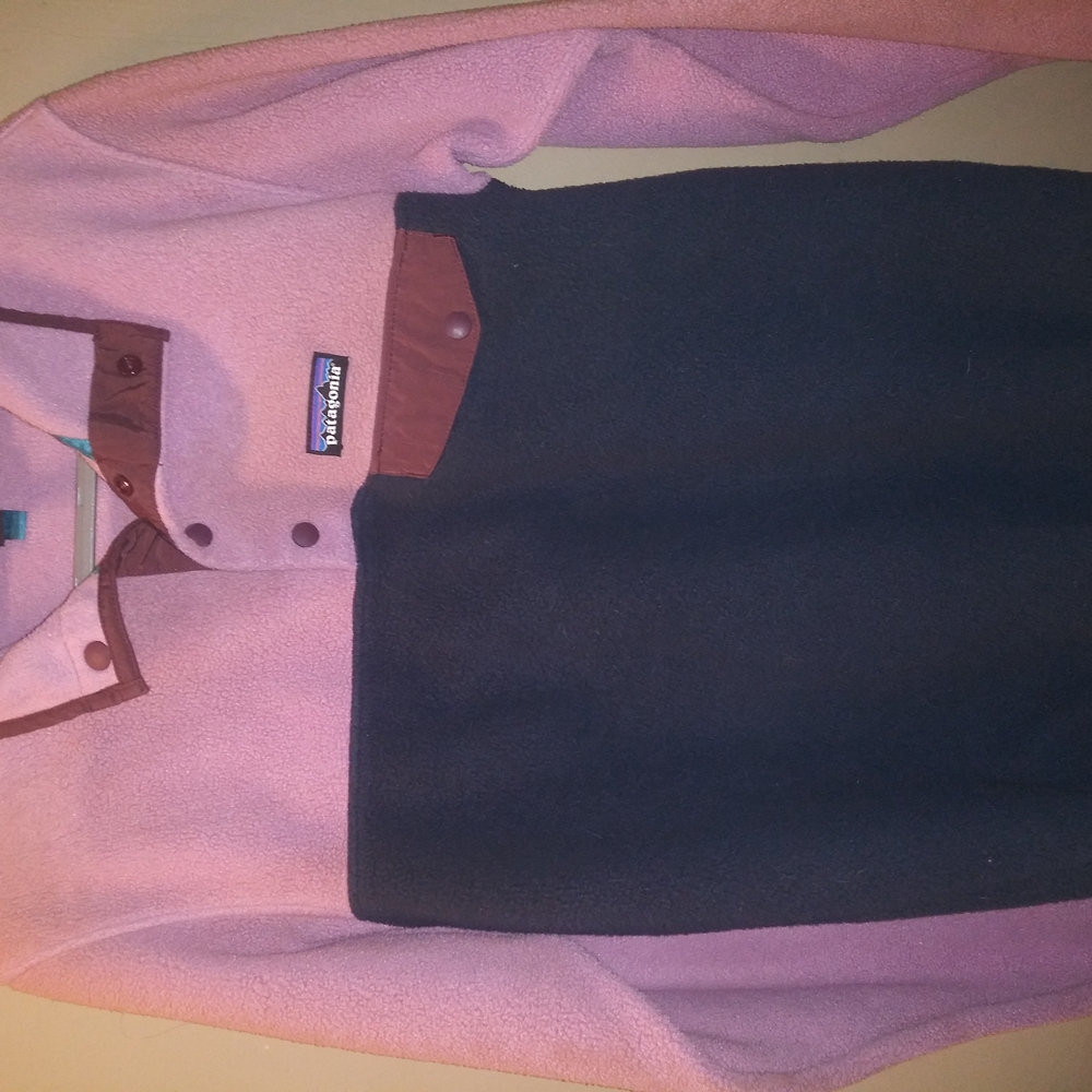 Patagonia Pink and Black Fleece Pullover